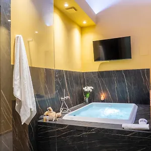 etnea-suite.taorminaitalyhotels.com/